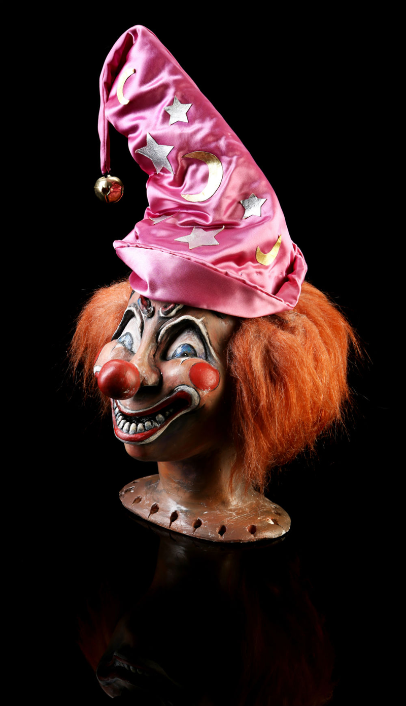 Illustration for article titled Get Rich Now So You Can Buy These Amazing Original Film Props
